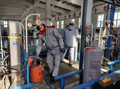 防疫情,筑红线,保民生